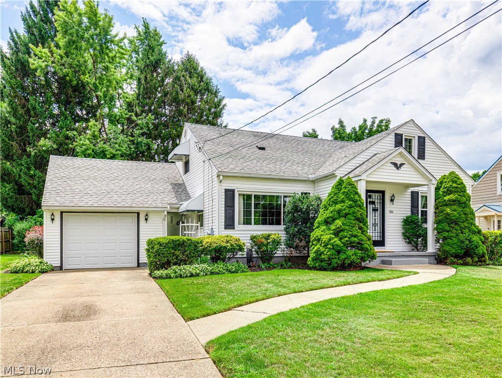 186 E Woodsdale Avenue Akron OH 44301