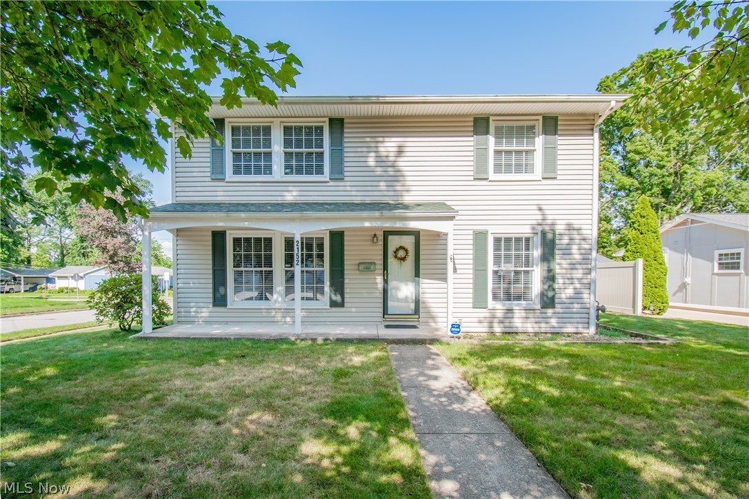 2152 Hoch Drive Cuyahoga Falls OH 44221