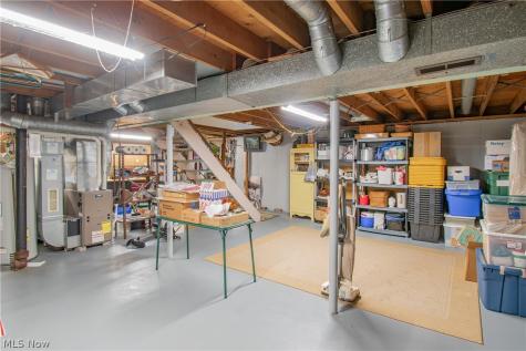 2152 Hoch Drive Cuyahoga Falls OH 44221