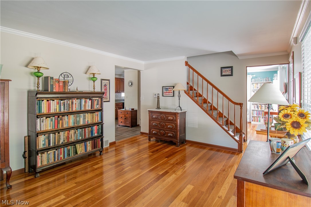 2152 Hoch Drive Cuyahoga Falls OH 44221
