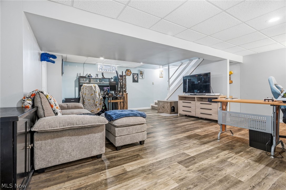 183 E Center Street Smithville OH 44677