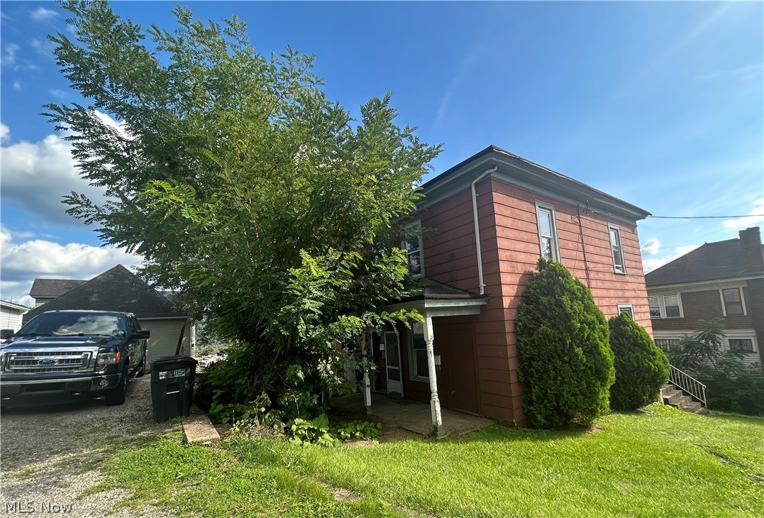 500 N 8th Street Martins Ferry OH 43935