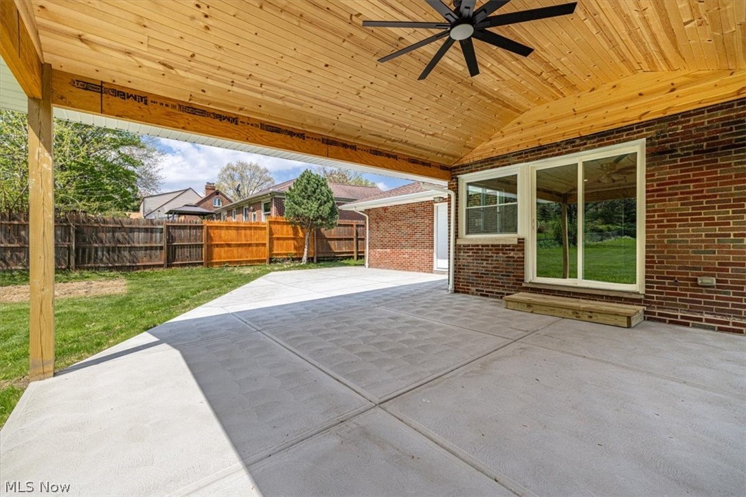96 E Ridgewood Drive Seven Hills OH 44131