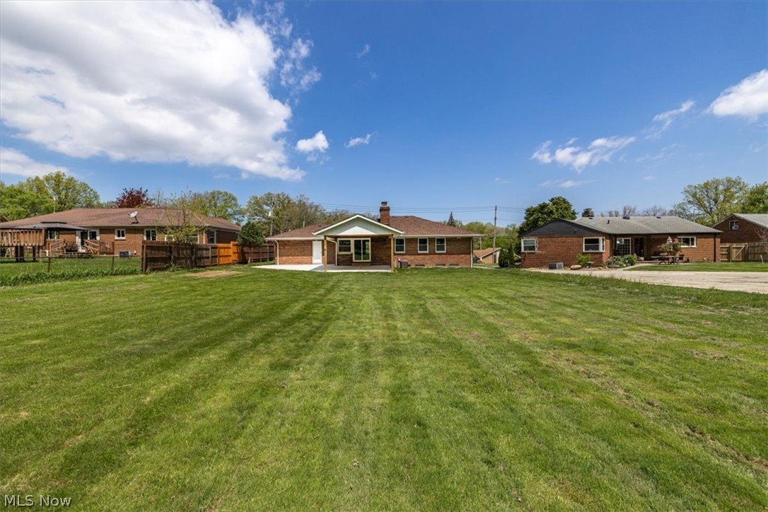 96 E Ridgewood Drive Seven Hills OH 44131