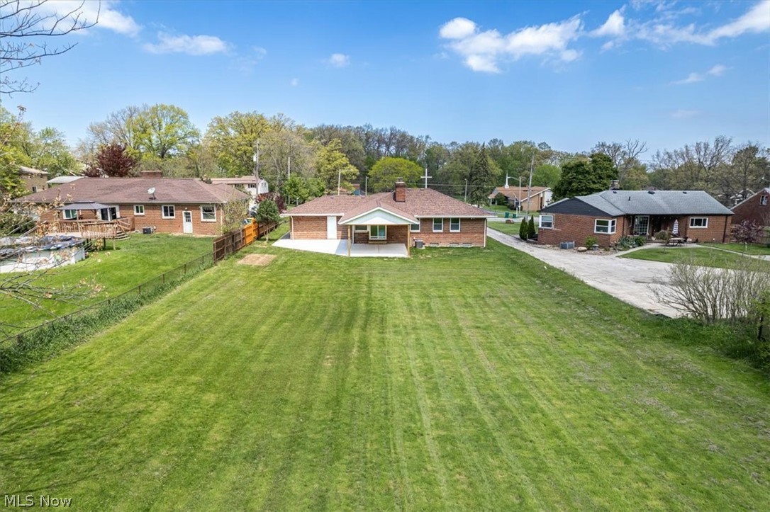 96 E Ridgewood Drive Seven Hills OH 44131
