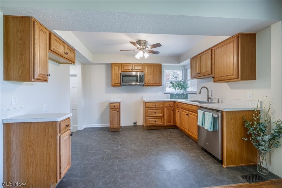 96 E Ridgewood Drive Seven Hills OH 44131