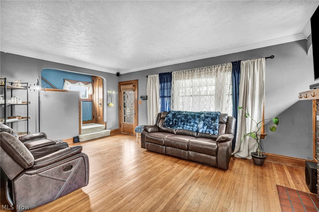 6802 Ackley Road Parma OH 44129