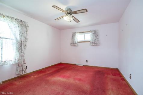 8409 Wainstead Drive Parma OH 44129