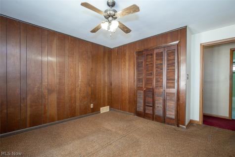 8409 Wainstead Drive Parma OH 44129