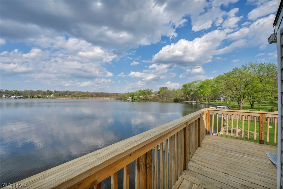 829 Portage Lakes Drive Akron OH 44319