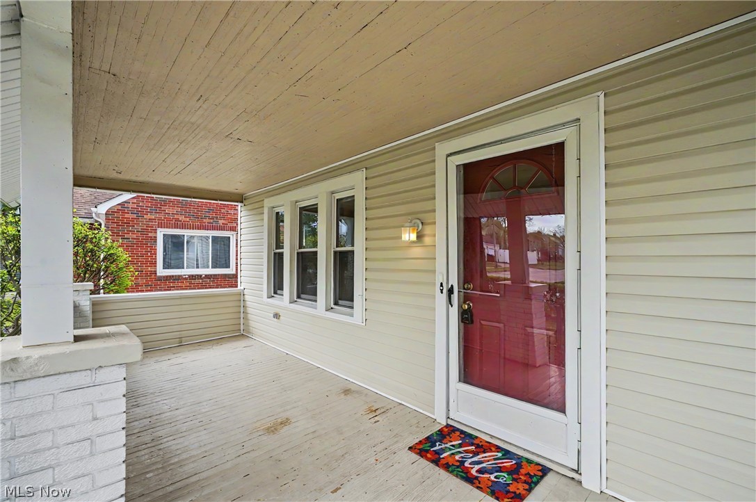 2782 Oakwood Drive Cuyahoga Falls OH 44221