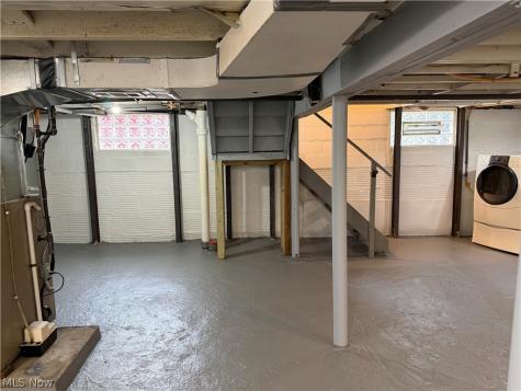2782 Oakwood Drive Cuyahoga Falls OH 44221