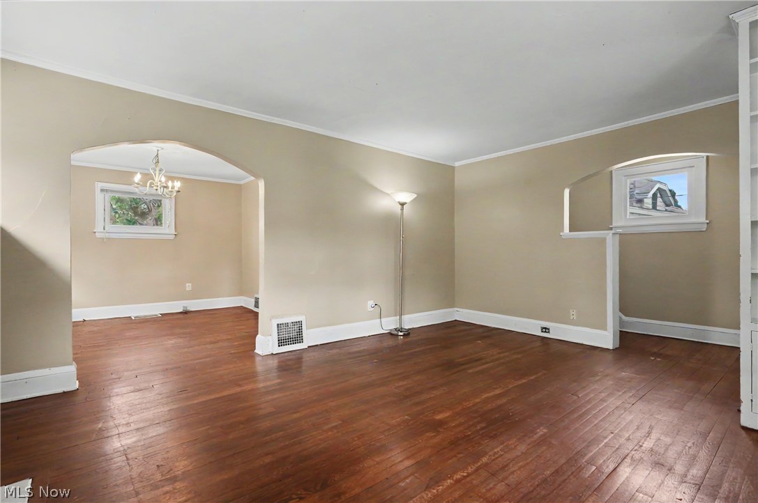 2782 Oakwood Drive Cuyahoga Falls OH 44221