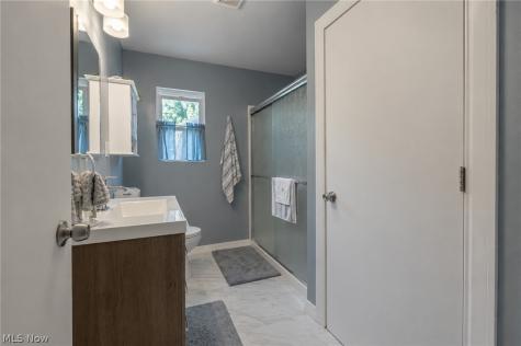 54 Bristol Avenue Painesville OH 44077