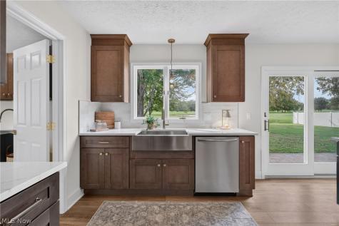 722 Jaycox Road Avon Lake OH 44012
