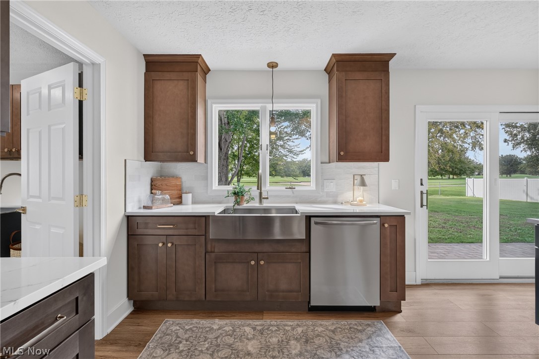 722 Jaycox Road Avon Lake OH 44012