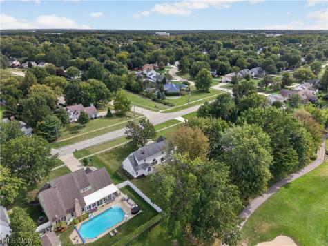 722 Jaycox Road Avon Lake OH 44012