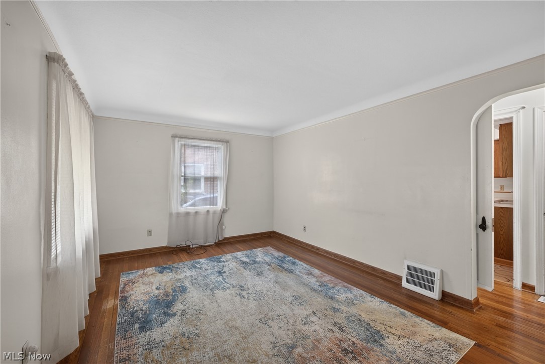 811 E 212th Street Euclid OH 44119
