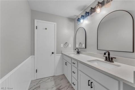 11450 Andover Boulevard Garfield Heights OH 44125