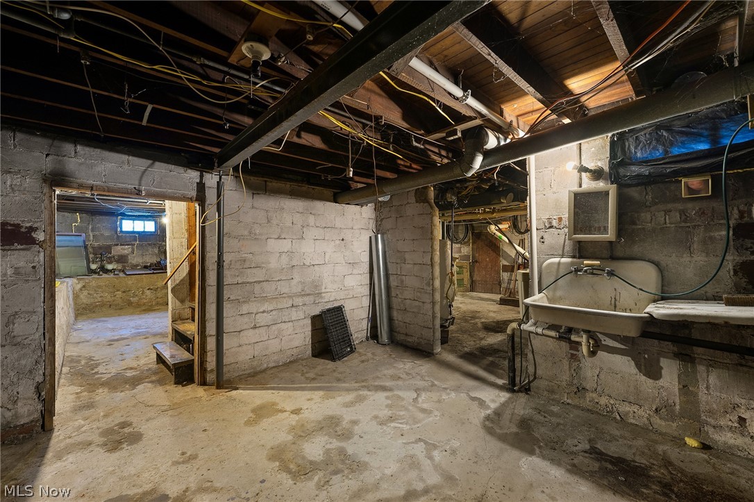 119 Main Street Leetonia OH 44431