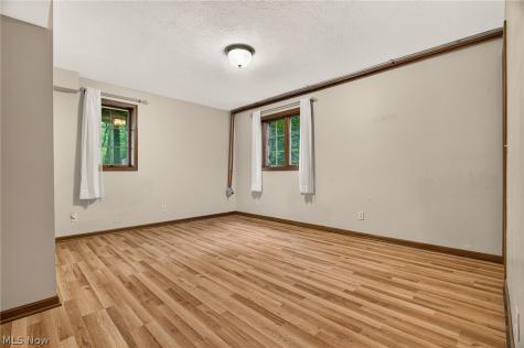 1992 Rheam Road Clinton OH 44216
