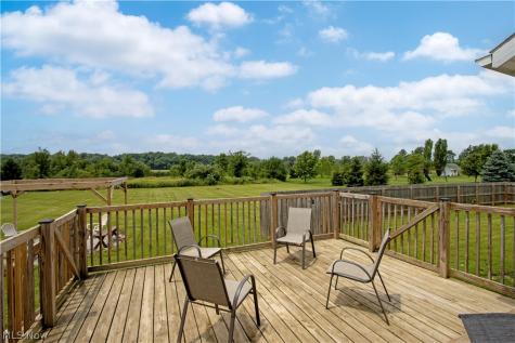 10964 Parmenter Road Burbank OH 44214