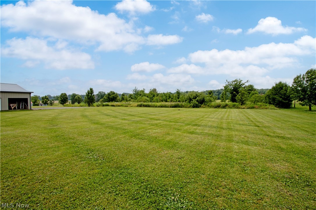10964 Parmenter Road Burbank OH 44214