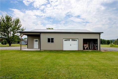10964 Parmenter Road Burbank OH 44214