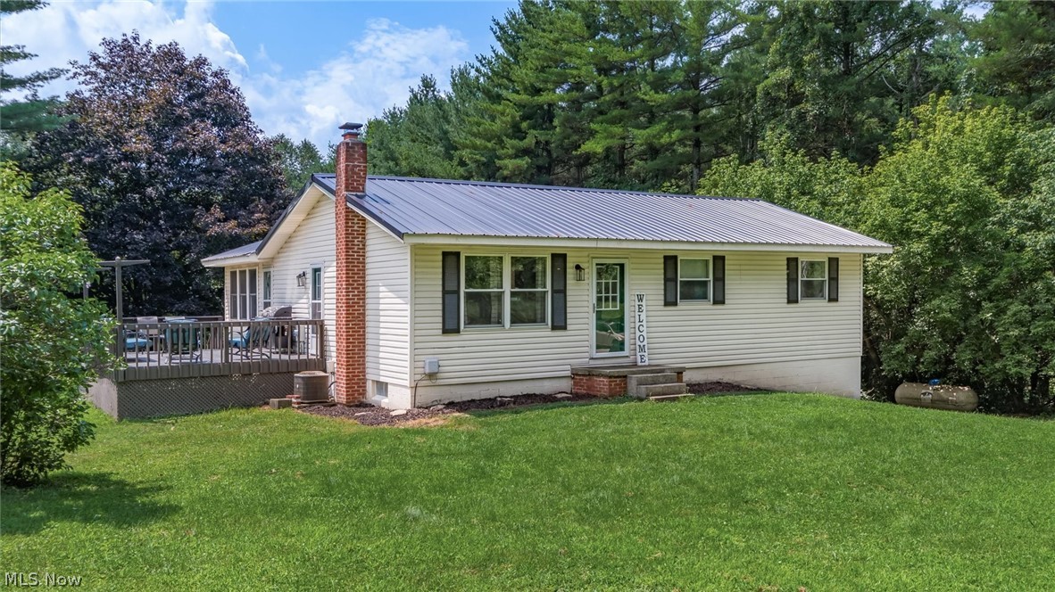 4280 Red Bud Road Dresden OH 43821