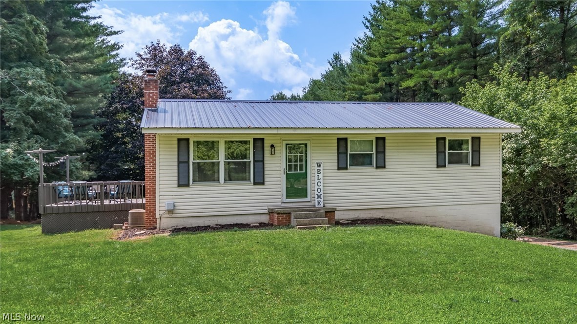 4280 Red Bud Road Dresden OH 43821