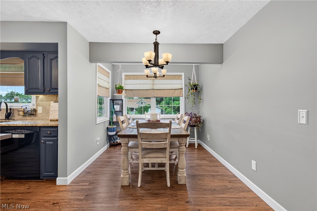 5668 Perry Hills Drive SW Canton OH 44706