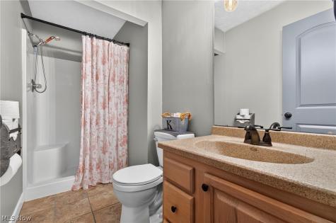 5668 Perry Hills Drive SW Canton OH 44706