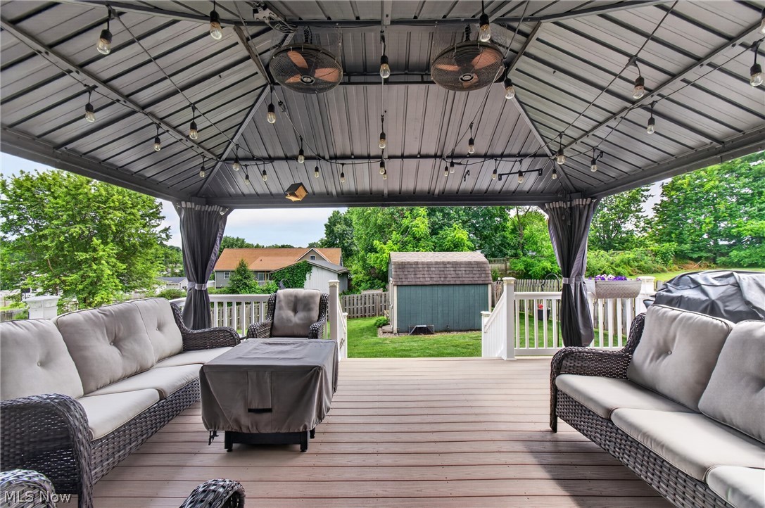 5668 Perry Hills Drive SW Canton OH 44706