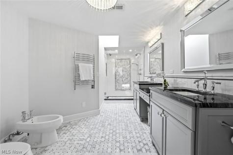 421 Riverdale Drive Rocky River OH 44116
