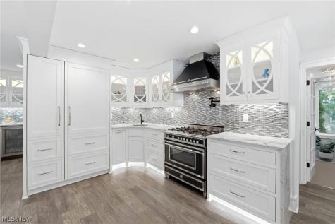 421 Riverdale Drive Rocky River OH 44116