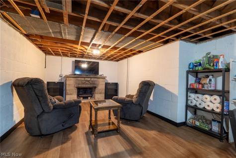 1599 Temple Avenue Mayfield Heights OH 44124