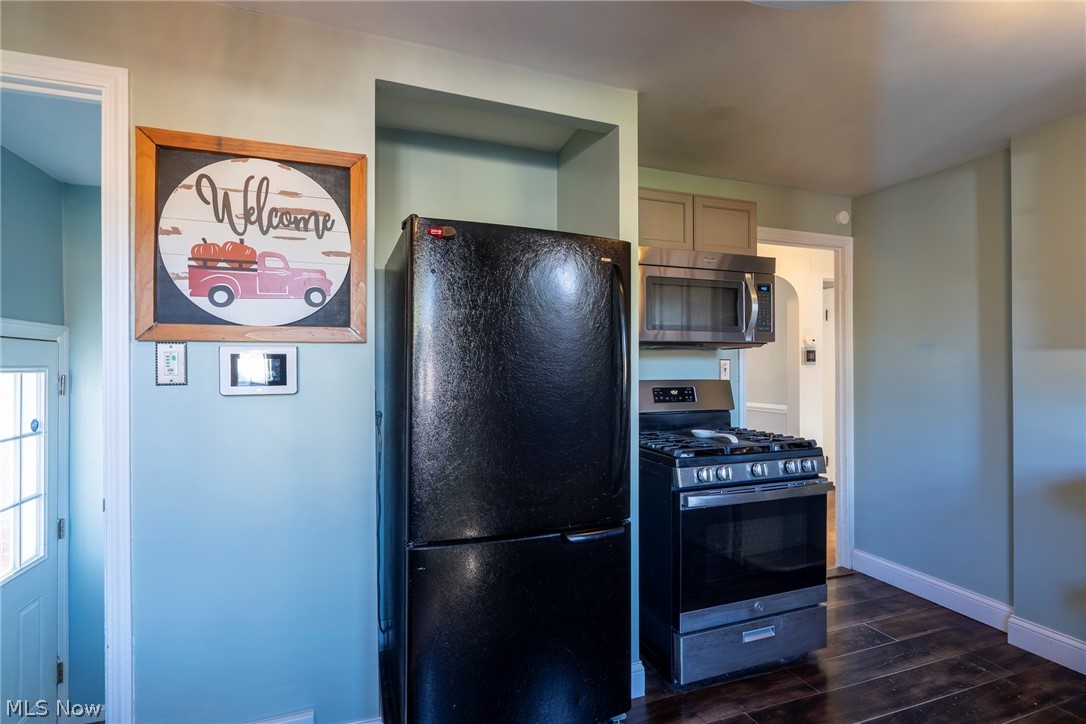 1599 Temple Avenue Mayfield Heights OH 44124