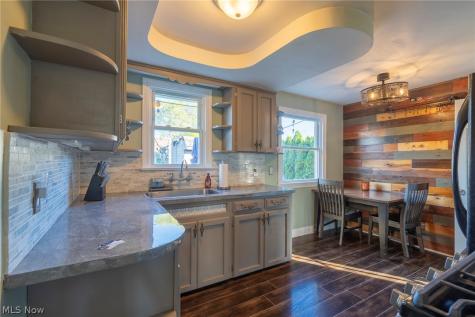 1599 Temple Avenue Mayfield Heights OH 44124