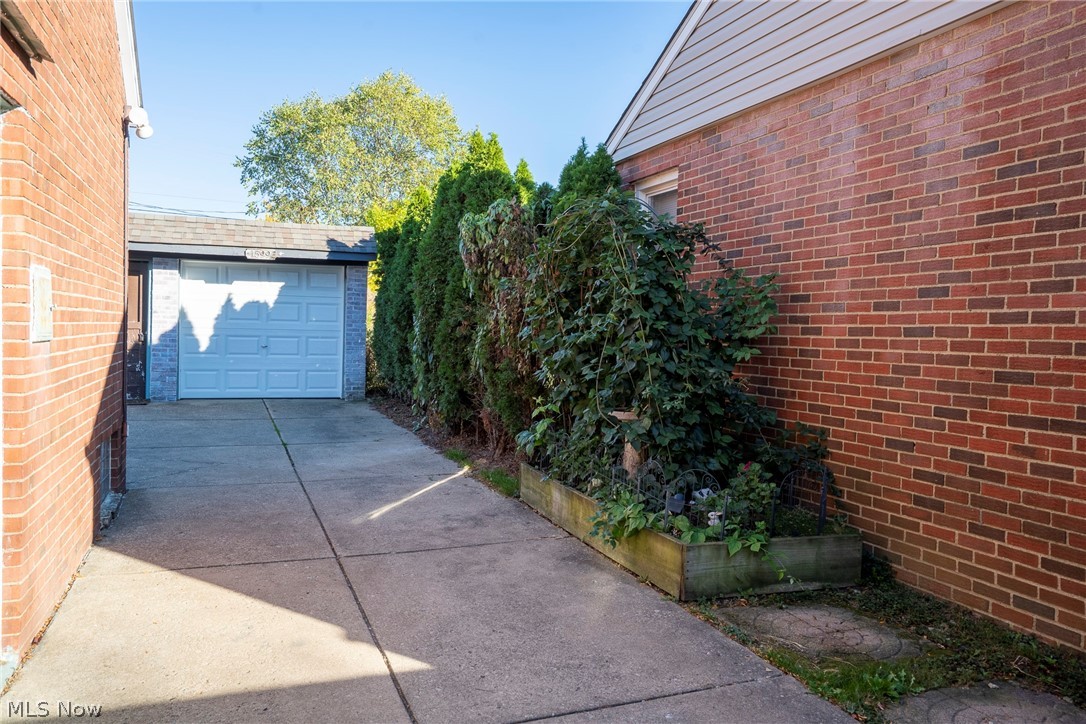 1599 Temple Avenue Mayfield Heights OH 44124