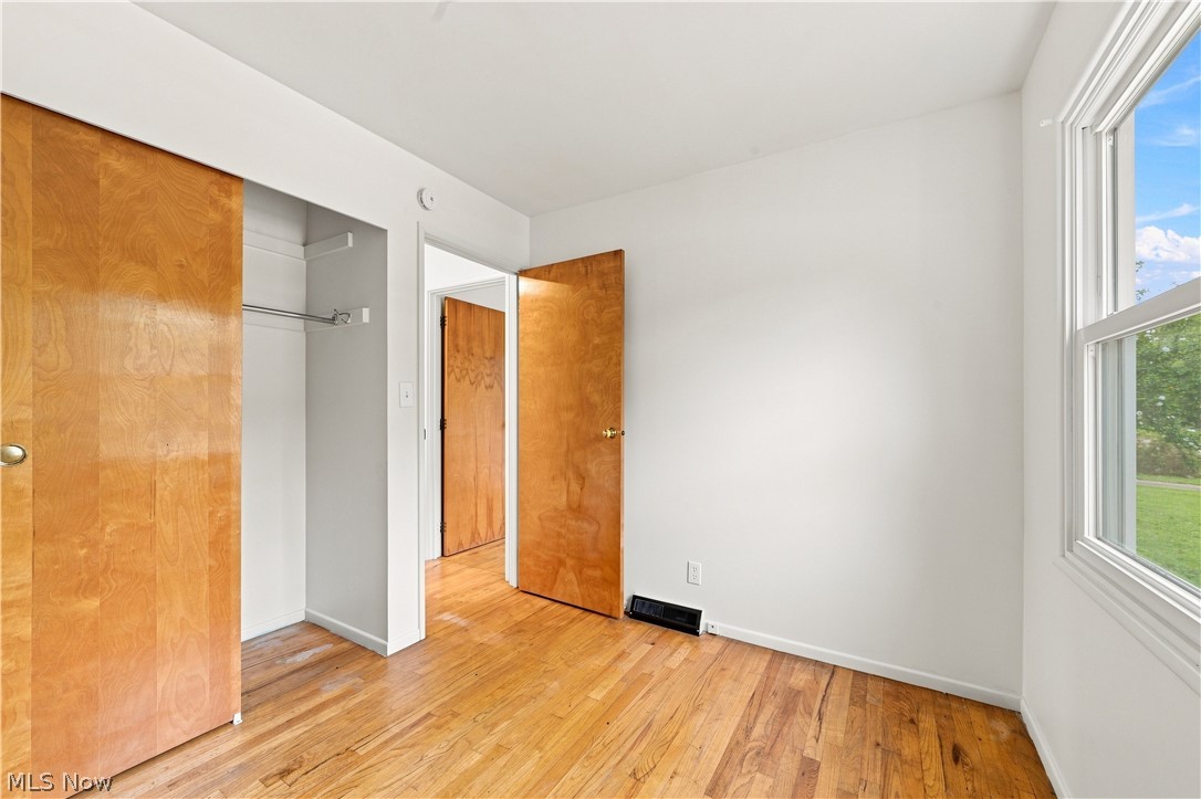 2871 N Tod Avenue Warren OH 44483