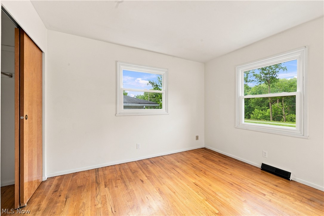 2871 N Tod Avenue Warren OH 44483