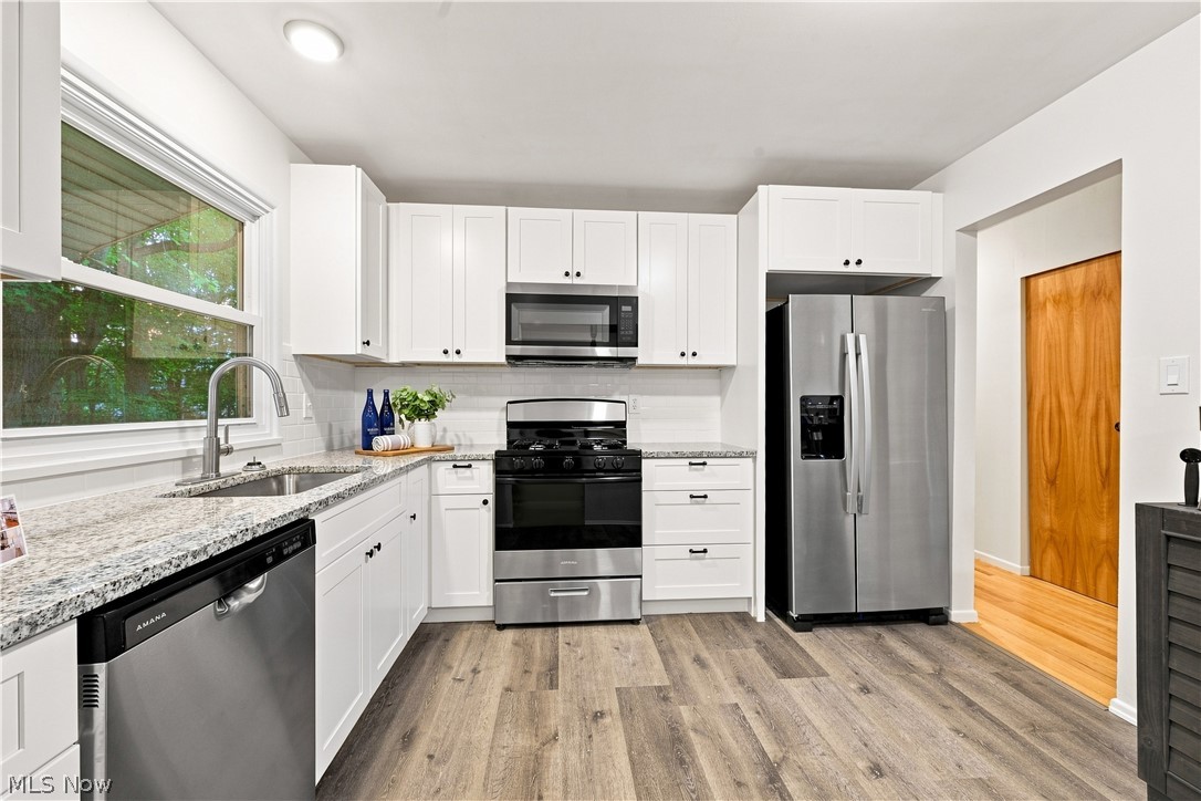 2871 N Tod Avenue Warren OH 44483
