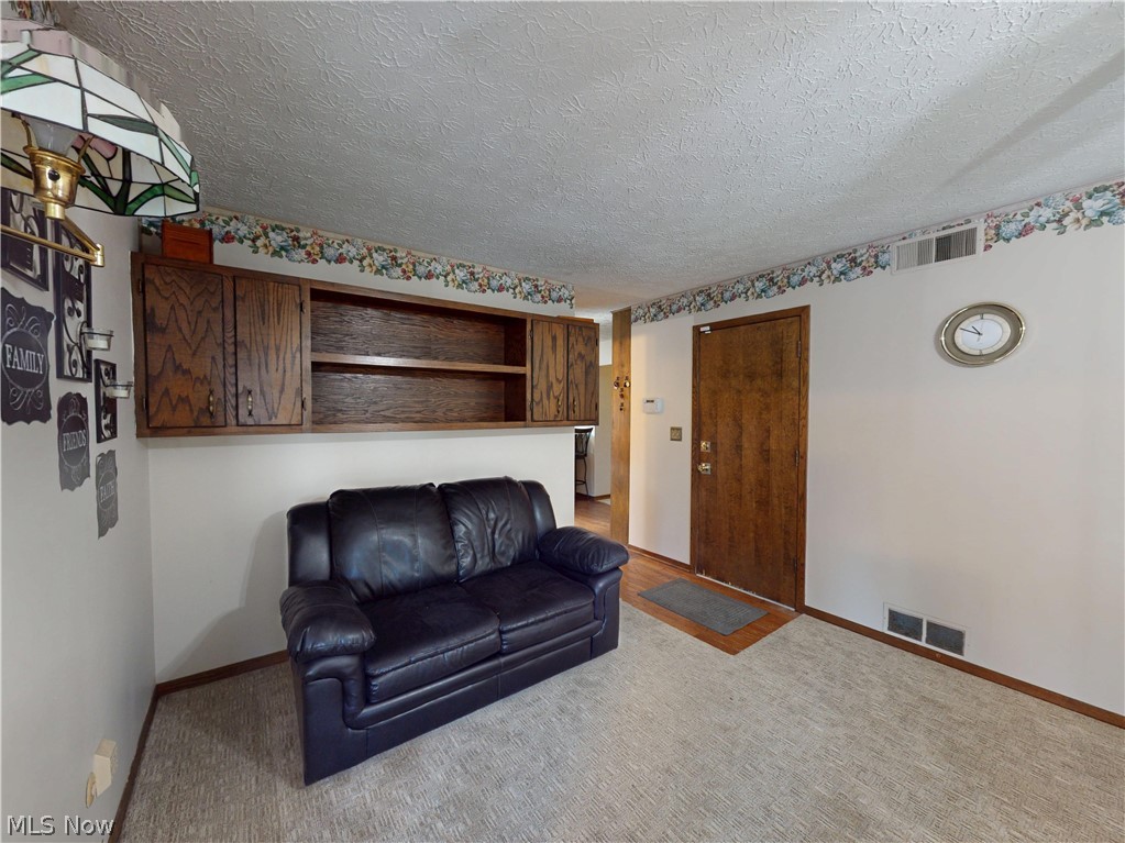 1560 Martin Road Mogadore OH 44260