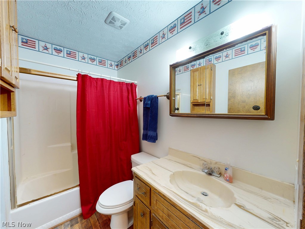 1560 Martin Road Mogadore OH 44260
