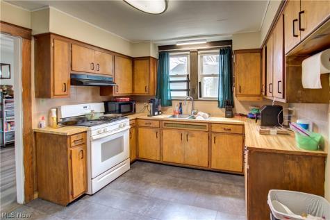 507 W Smith Medina OH 44256
