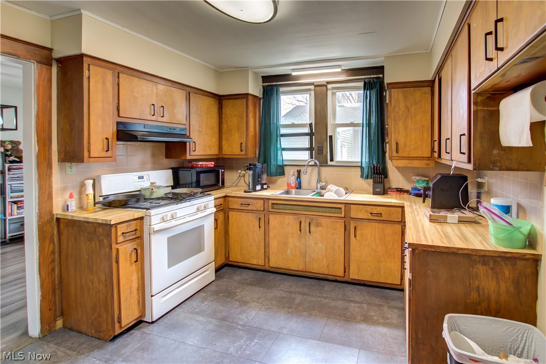 507 W Smith Medina OH 44256