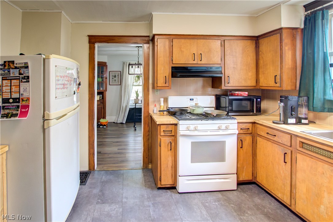 507 W Smith Medina OH 44256