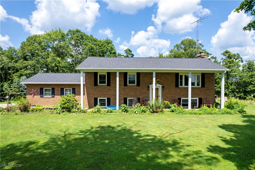 1292 Cinder Road SE Bergholz OH 43908