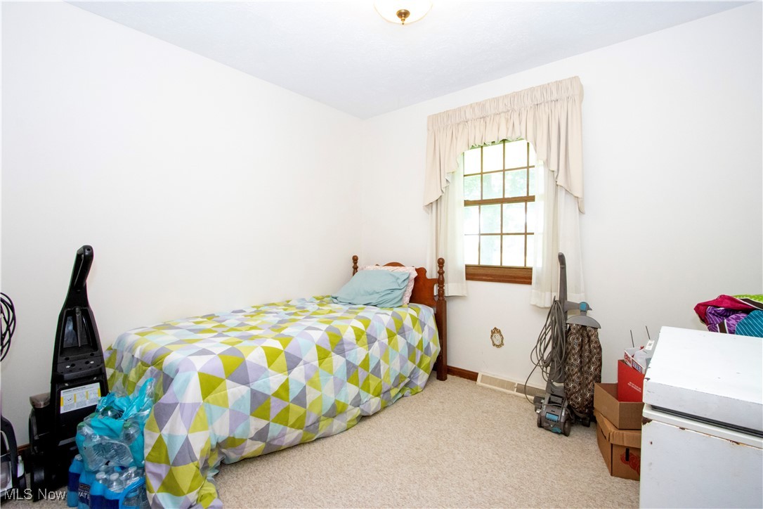 1292 Cinder Road SE Bergholz OH 43908