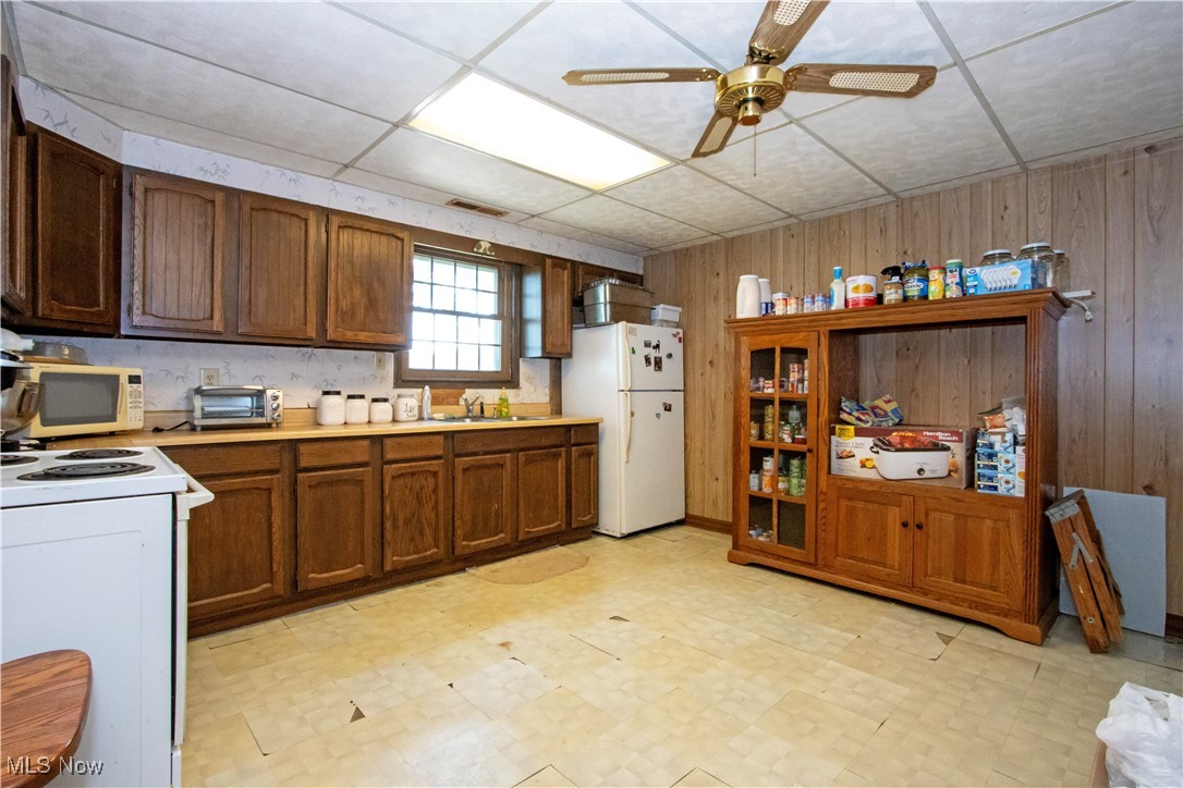 1292 Cinder Road SE Bergholz OH 43908